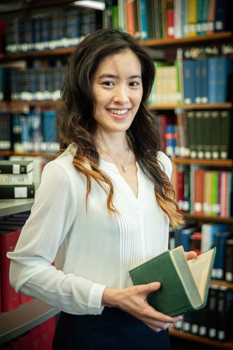 Alumnus and Fulbright scholar Dr Grace Yeung