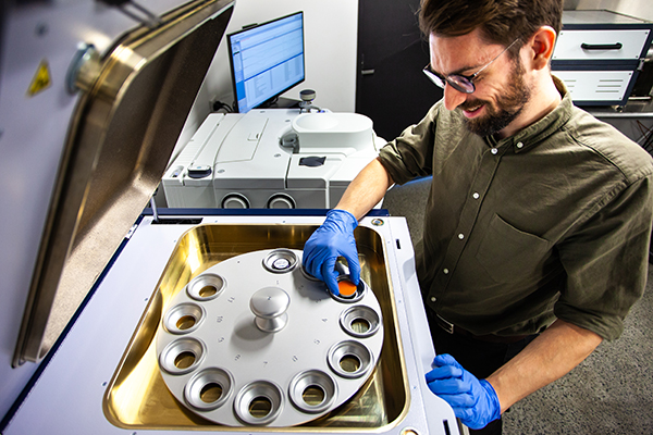 Dr MArtyn McLaggan testing materials