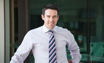 Professor Jason Roberts