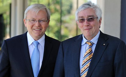 Vice-Chancellor Professor Paul Greenfield and the Honourable Kevin Rudd MP