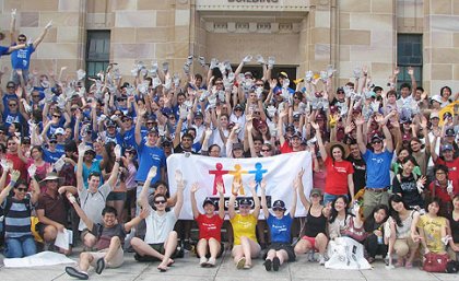 More than 170 students volunteered to tidy up the St Lucia campus and surrounds for Clean Up Australia Day 2011