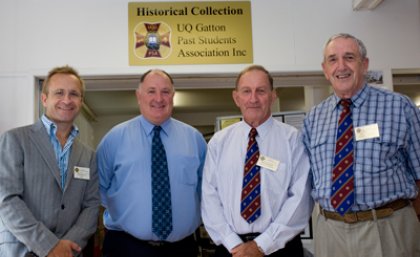 Graduate Hans Pearson, Mayor Steve Jones, Senior Vice President of UQGPSA Don Oxenham with Junior Vice President Peter Douglas.