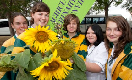 Last year’s team from Lockyer District High School placed third in the competition weighing in at 1.43kg.