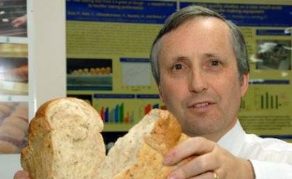 Director of the Centre for Nutrition and Food Sciences, Professor Mike Gidley, will lead QAAFI's involvement in the national High Fibre Grains Cluster project. Director of the Centre for Nutrition and Food Sciences, Professor Mike Gidley, will lead QAAFI's involvement in the national High Fibre Grains Cluster project.