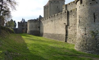 A chateaux in southern France on the Medieval Study Tour course itinerary.