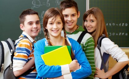 UQ project aims to strengthen relationships between schools and communities. UQ project aims to strengthen relationships between schools and communities.