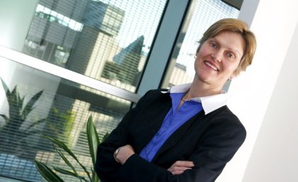 Professor Adéle Green played a crucial role in convincing Australians that wearing sunscreen helps prevent skin cancer Professor Adéle Green played a crucial role in convincing Australians that wearing sunscreen helps prevent skin cancer