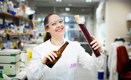 Dr Claudia Vickers from UQ's Australian Institute for Bioengineering and Nanotechnology will talk about 'The science of beer' at the Queensland launch of National Science Week Dr Claudia Vickers from UQ's Australian Institute for Bioengineering and Nanotechnology will talk about 'The science of beer' at the Queensland launch of National Science Week
