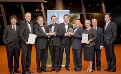 UQ Vice-Chancellor and President Professor Peter Høj joins researchers and industry partners in celebrating their awards. UQ Vice-Chancellor and President Professor Peter Høj joins researchers and industry partners in celebrating their awards.