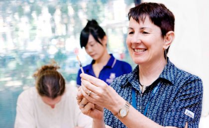 Professor Sue Kildea is leading a pain management trial. Professor Sue Kildea is leading a pain management trial.