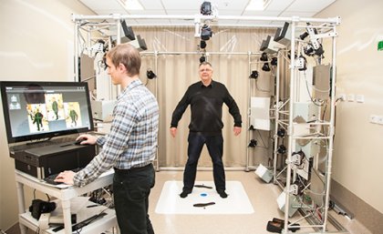 Mr Glen Wimberley and Professor H. Peter Soyer using the VECTRA Whole Body 360 
