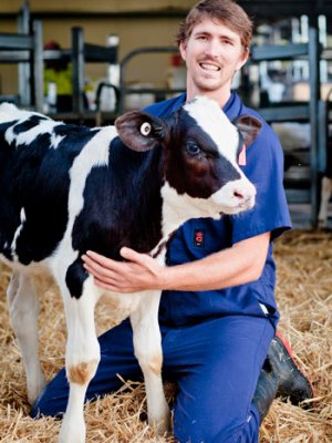 UQ Gatton veterinarian Jo Olm will be on call around the clock at the Gatton Show. UQ Gatton veterinarian Jo Olm will be on call around the clock at the Gatton Show.