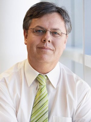 Australia’s Bureau of Meteorology Director Dr Rob Vertessy will be the focus of an upcoming public lecture at The University of Queensland. Australia’s Bureau of Meteorology Director Dr Rob Vertessy will be the focus of an upcoming public lecture at The University of Queensland.