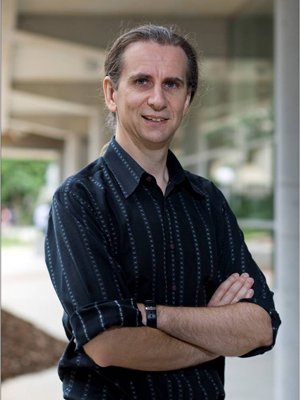Dr Andrew Smith … developed a new software platform for qualitative data analysis Dr Andrew Smith … developed a new software platform for qualitative data analysis