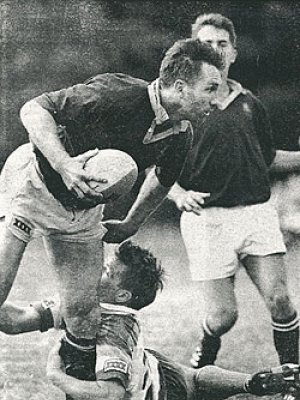 Fullback Greg Martin playing for UQ in 1993 Fullback Greg Martin playing for UQ in 1993