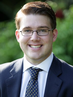 Andrew Barnes of UQ Business School wins the prestigious 2013 Queensland Rhodes Scholar.