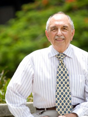 Dr Ferdinand Brockhall, 81, will graduate with a PhD from UQ on Monday 14 December 2009.