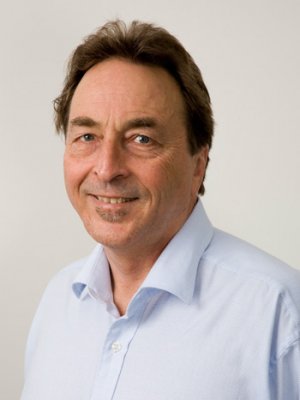 Professor Paul Memmott
