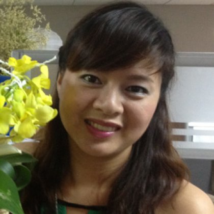 UQ's Master of Development Practice graduate Nguyen Thi Le Huyen is the 2012 winner of the UQ-Vietnam Professional Development Seminar Series Alumni Award.