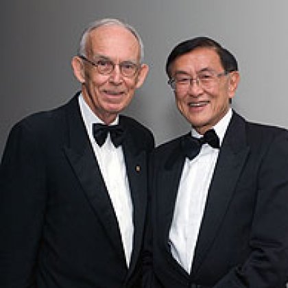 One-time classmates and longtime friends Sir Llew Edwards and Nat Yuen were reunited at UQ on the weekend. (Pic Lyle Radford)