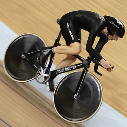 New Zealand cyclist Alison Shanks New Zealand cyclist Alison Shanks