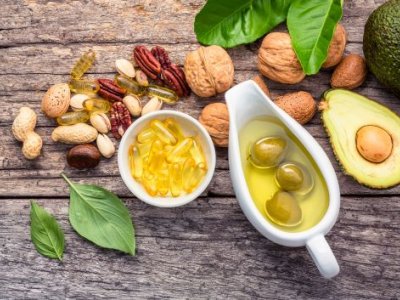 Examples of 'good' fats: nuts, seeds, olives, fish oil supplements