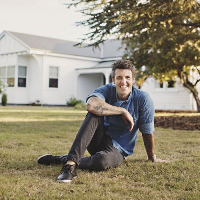 Celebrity chef Ben Milbourne to be awarded Distinguished Young Alumni Award.