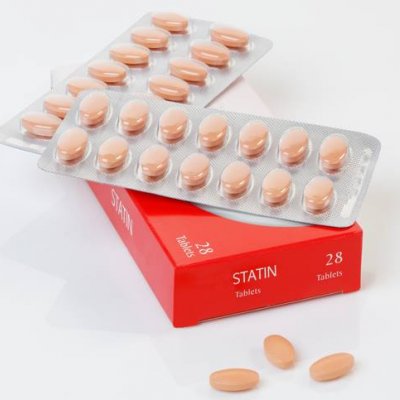 Older women may face a higher risk of developing diabetes than other statin users.