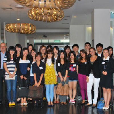 School of Tourism students with Dr Richard Robinson, Mr Neil Scanlan and Mr Gavin Wheeler at the Novotel Brisbane