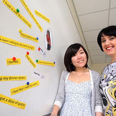 International pharmacy student Shirin Hui Tan with project team leader Jacqueline Bond