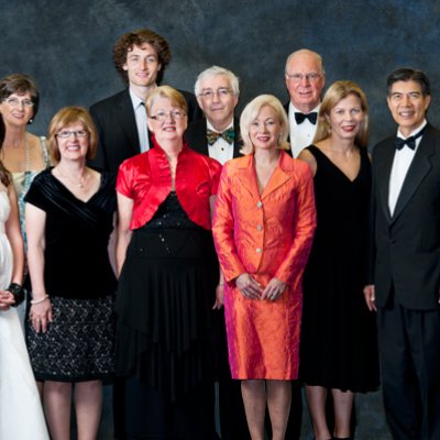 The Courting the Greats event celebrated UQ's alumni community and paid tribute to exceptional alumni who have achieved distinction in their chosen fields and recognition among their peers.