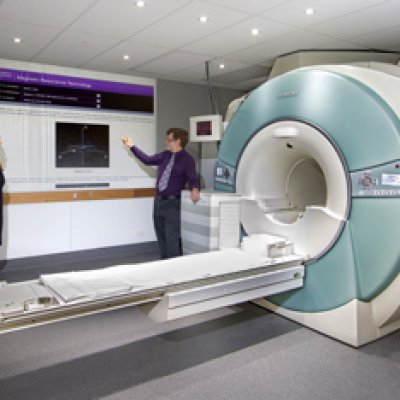 Understanding the physics of magnetic resonance imaging will be a core subject of the new Master of Molecular Imaging