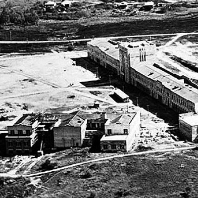 An aerial view of the construction of the Forgan Smith Building in 1946