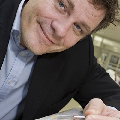 Professor Mark Kendall with a Nanopatch