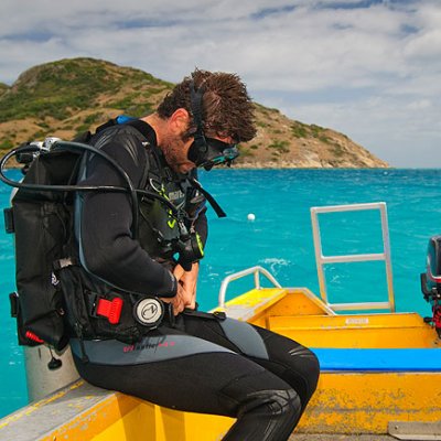 Mr Waldie prepares for a scuba dive off Lizard Island. Image: Tane Sinclair-Taylor