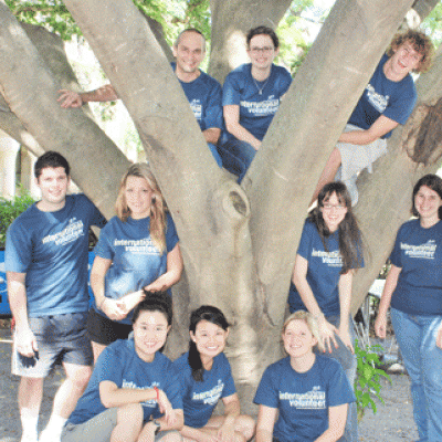 UQ students travelling to Peru as part of the UQ Centenary International Volunteer Project