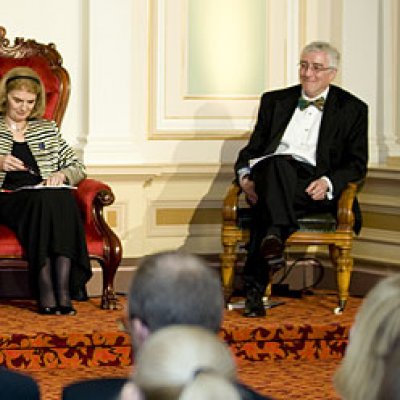 Queensland Premier Anna Bligh marks 100 years since the establishment of UQ in 1909 with Chancellor John Story, Queensland Governor Dr Penelope Wensley AO and Vice-Chancellor Professor Paul Greenfield