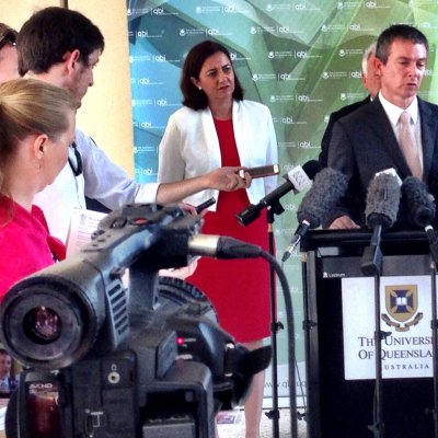 Clem Jones Centre for Ageing Dementia Research director Professor Jürgen Götz and Queensland Premier Annastacia Palaszczuk at UQ's Queensland Brain Institute. 