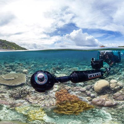 The SVII camera system piloted by Christophe Bailhache in Raja Ampat. © Underwater Earth / XL Catlin Seaview Survey / Aaron Spence