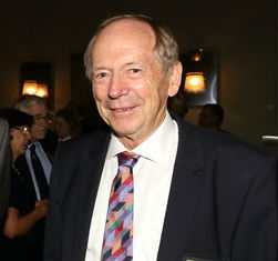 Professor Peter Gray - founder of the Australian Institute for Bioengineering and Nanotechnology