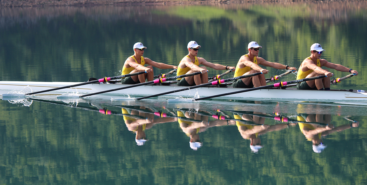 UQ making waves with online rowing coaching course - UQ News