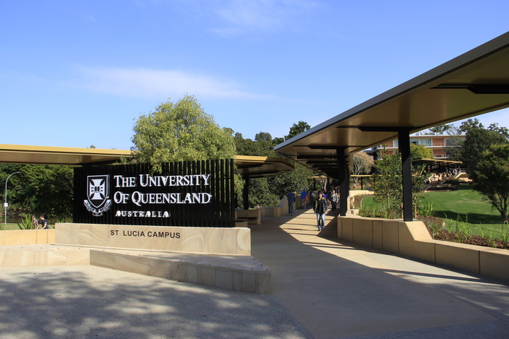 DVClinSc scholarship at University of Queensland, Australia