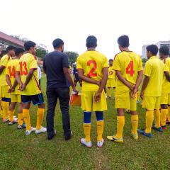 Team from the Rohingya Football Club 